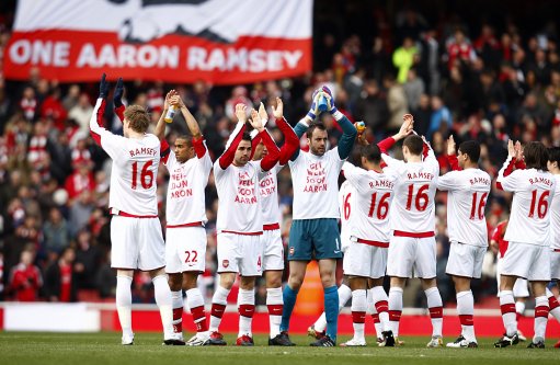 官方：足协杯决赛将于11月6日10：58开票，最低票价180元（足协杯决赛门票11月6日10：58开售，最低180元）