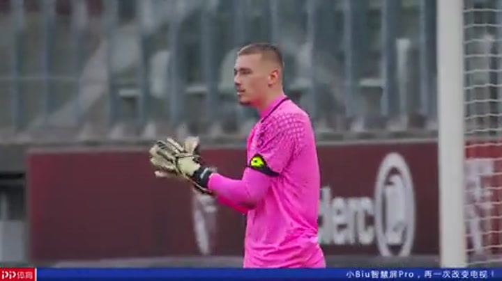 德转评年度最佳右边锋：杜埃、奥利塞、萨拉赫、亚马尔入围（德转年度最佳右边锋评选入围名单：杜埃、奥利塞、萨拉赫、亚马尔）