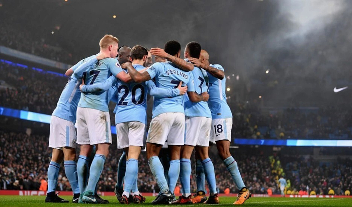 德拉富恩特：西班牙有很多优秀的门将，现在无法预料会征召谁（德拉富恩特：西班牙门将人才济济，谁会入选尚难预料）